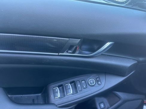 Used 2022 Honda Accord Sport image 16