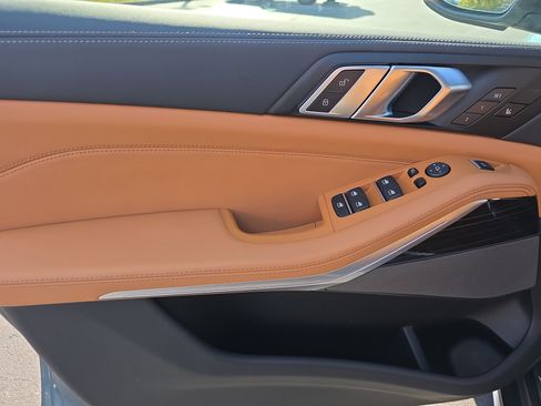 Used 2026 BMW X5 xDrive40i image 18