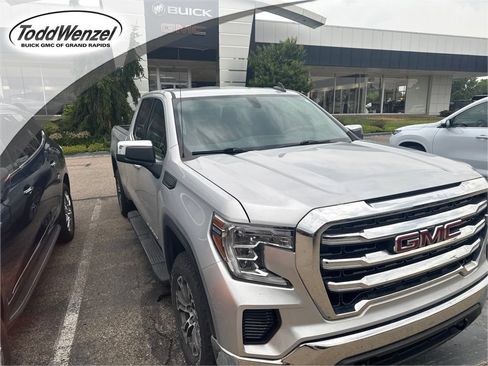 Used 2020 GMC Sierra 1500 SLE w/ SLE Value Package AWD/4WD image 1