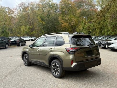 New 2025 Subaru Forester Premium image 7