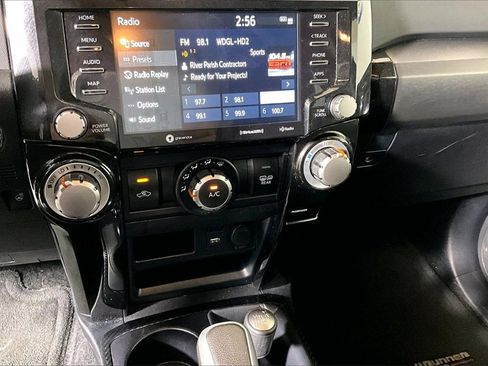 Used 2024 Toyota 4Runner TRD Off-Road Premium image 25