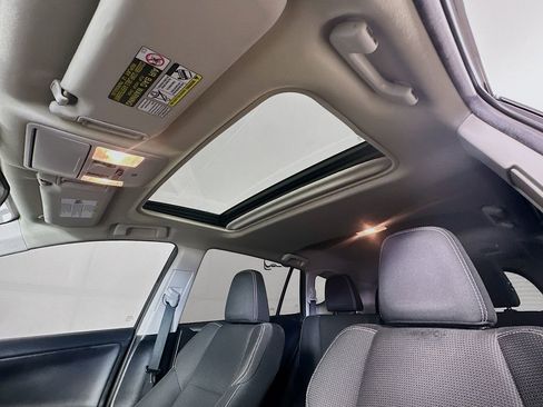 Used 2017 Toyota RAV4 XLE image 25