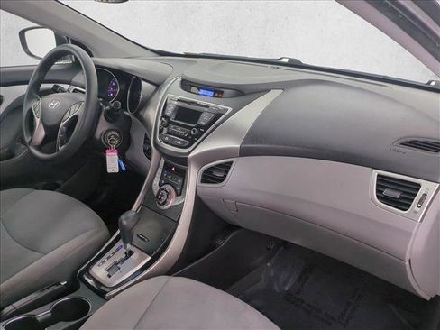 Used 2013 Hyundai Elantra GLS w/ Preferred Pkg FWD image 21