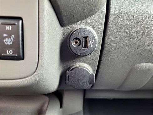 Used 2018 Nissan Frontier SV w/ Value Truck Package image 14