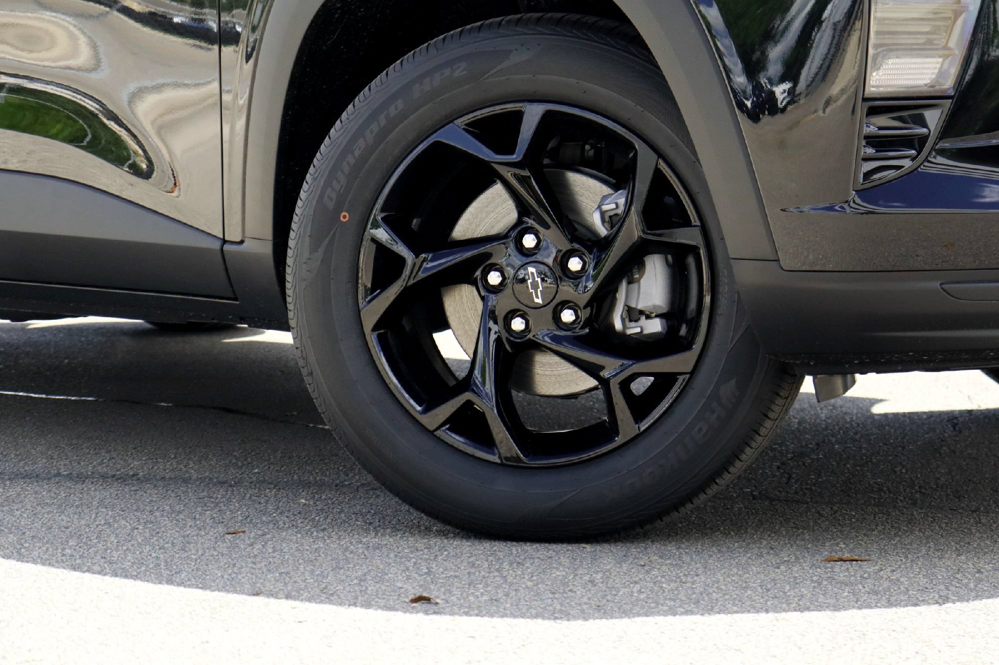 New 2026 Chevrolet Trax LT w/ Driver Confidence Package FWD image 4