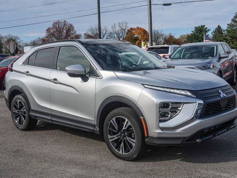 Used 2023 Mitsubishi Eclipse Cross AWD image 8