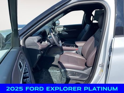 New 2025 Ford Explorer Platinum w/ LUX Leather Package image 9