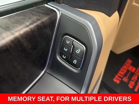 Used 2023 Ford F150 Lariat w/ Equipment Group 502A High AWD/4WD image 7