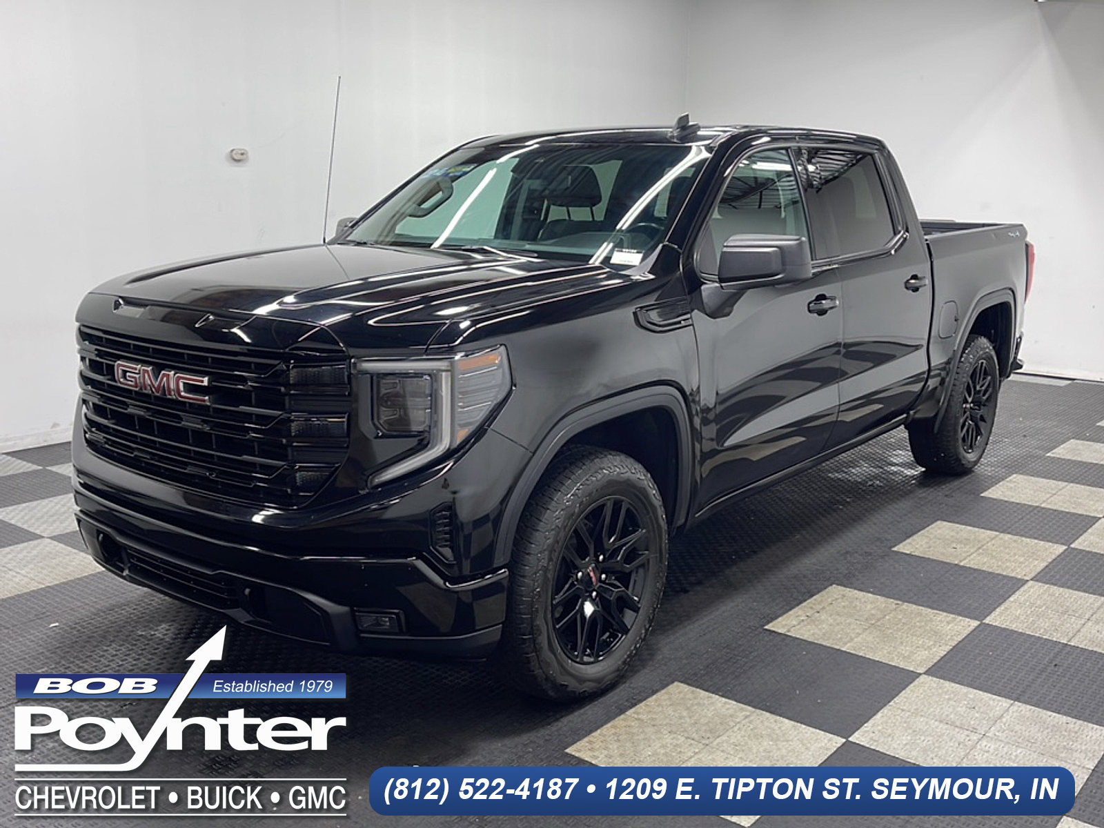Used 2024 GMC Sierra 1500 Elevation AWD/4WD image 1
