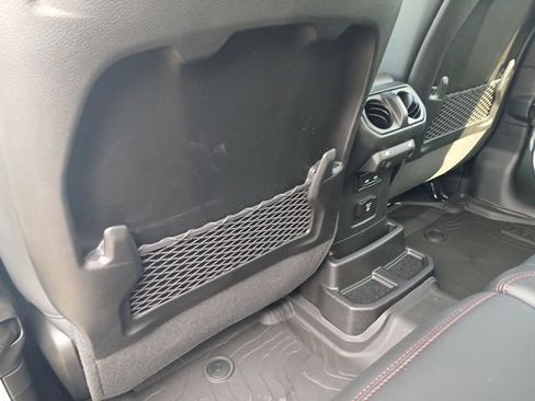 New 2026 Jeep Wrangler Unlimited Rubicon AWD/4WD image 34