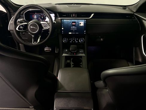 Used 2022 Jaguar F-PACE SVR AWD/4WD image 24