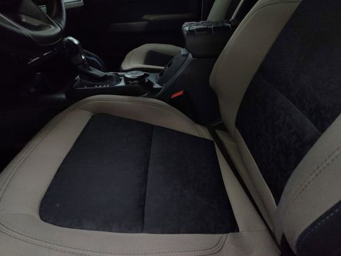 Used 2023 Ford Bronco Wildtrak image 15