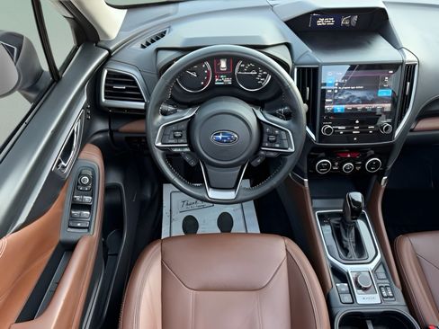 Used 2020 Subaru Forester Touring AWD/4WD image 11