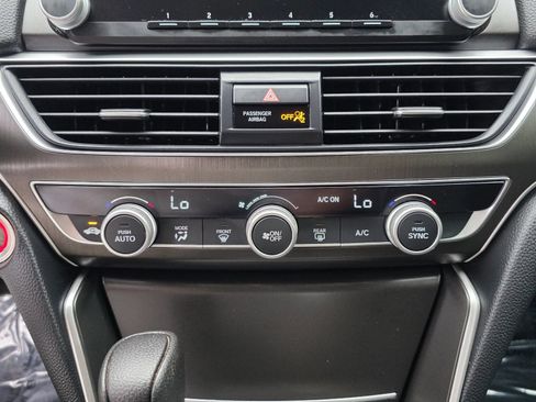 Used 2019 Honda Accord LX image 14