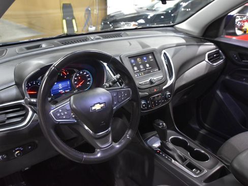 Used 2020 Chevrolet Equinox LT FWD image 14