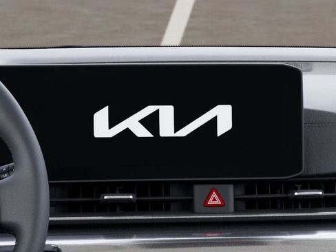 New 2026 Kia Carnival LXS image 20