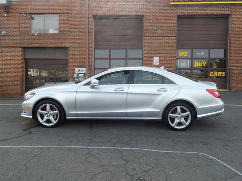 Used 2014 Mercedes-Benz CLS 550 4MATIC image 2