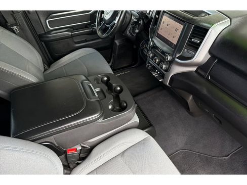 Used 2024 RAM 2500 Big Horn AWD/4WD image 16