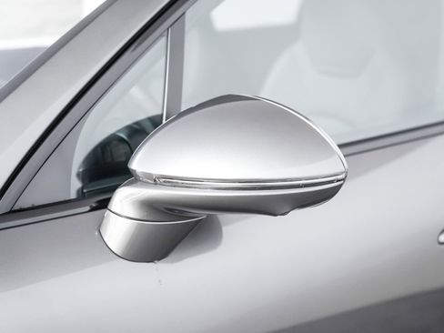 New 2026 Porsche Cayenne GTS image 27