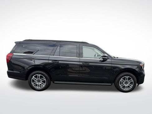 Certified 2025 Ford Expedition Max Active AWD/4WD image 7