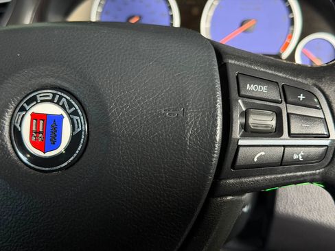 Used 2012 BMW 750i RWD image 28