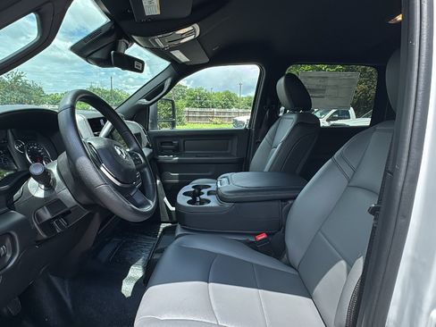 New 2026 RAM 4500 Tradesman AWD/4WD image 9