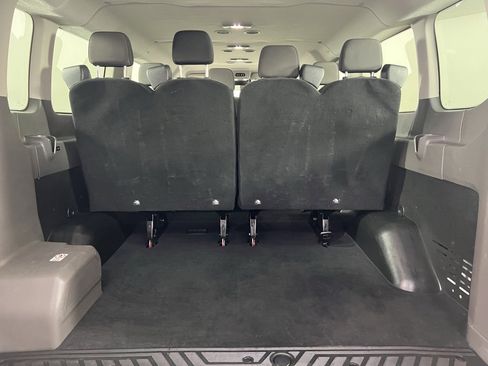 Used 2023 Ford Transit 350 XLT image 25