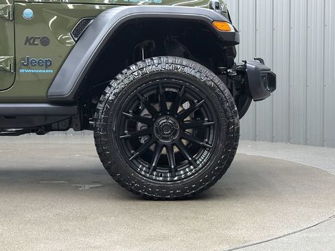 Used 2024 Jeep Wrangler Unlimited AWD/4WD image 10