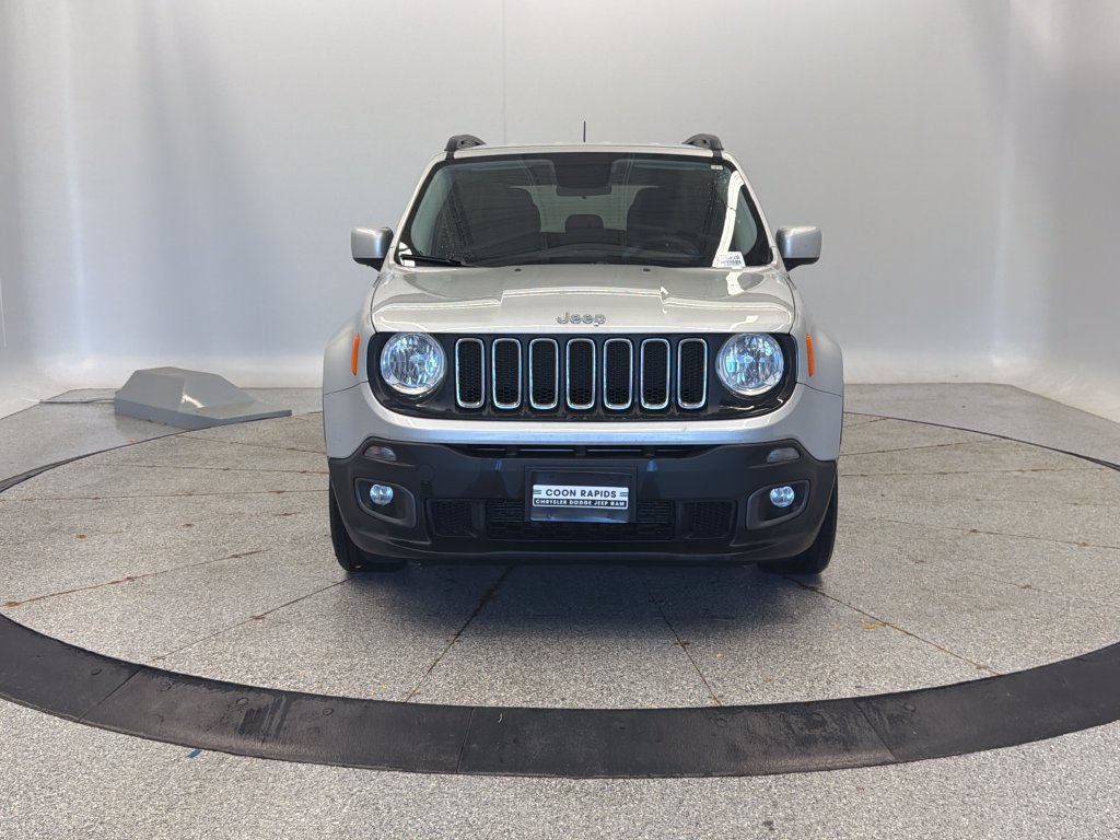Used 2015 Jeep Renegade Latitude FWD image 6