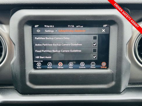 Used 2022 Jeep Wrangler Unlimited Sport AWD/4WD image 5