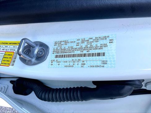 Used 2022 Ford Escape SE AWD/4WD image 32