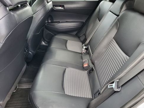 Used 2024 Toyota Corolla Cross AWD Hybrid w/ Convenience Package image 23