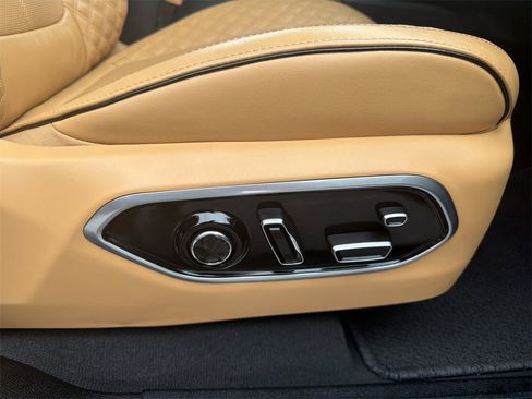 Used 2024 Jeep Grand Cherokee L Summit w/ Rear Seat Video Group I image 22