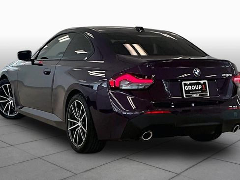 Used 2024 BMW 230i Coupe w/ Convenience Package RWD image 10