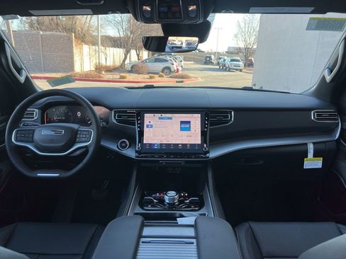 New 2026 Jeep Grand Wagoneer L Limited AWD/4WD image 22