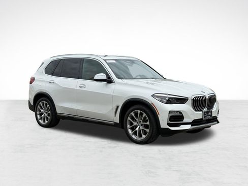 Used 2021 BMW X5 xDrive40i w/ Premium Package image 7