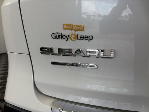 Used 2021 Subaru Ascent Premium w/ Convenience Package AWD/4WD image 17