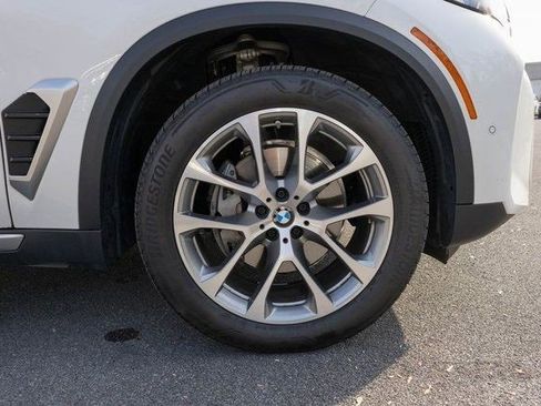 Certified 2026 BMW X5 xDrive40i image 12