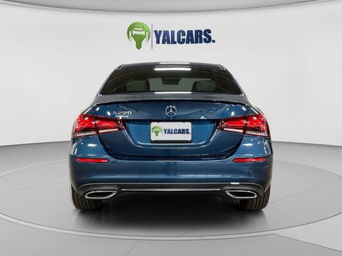 Used 2019 Mercedes-Benz A 220 image 4