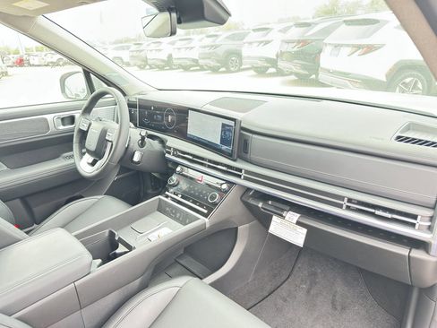 New 2025 Hyundai Santa Fe Limited image 31