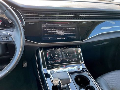 Used 2023 Audi Q8 Prestige w/ Prestige Package AWD/4WD image 8