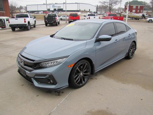 Used 2020 Honda Civic Sport Touring image 1