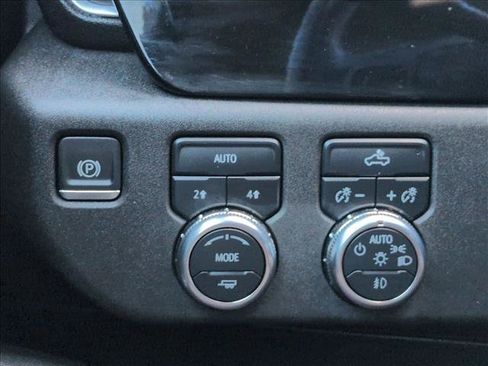 Used 2023 GMC Sierra 1500 Elevation AWD/4WD image 18