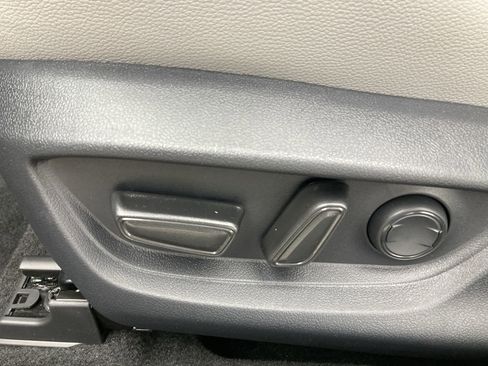 Certified 2026 Toyota Camry SE image 14