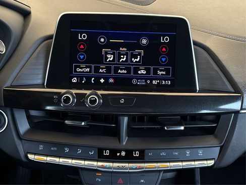 Used 2025 Cadillac CT4 Luxury RWD image 23