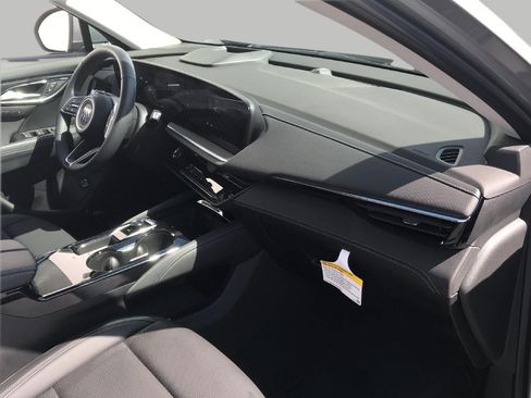 Used 2026 Buick Envision Preferred AWD/4WD image 10