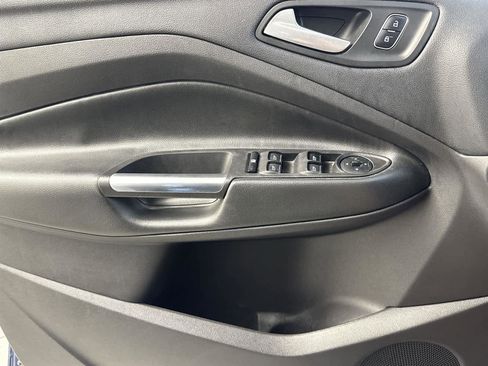 Used 2018 Ford Escape SEL image 22