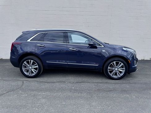 Used 2024 Cadillac XT5 Premium Luxury image 6