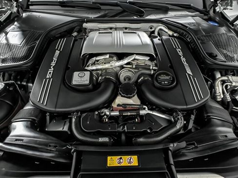 Used 2018 Mercedes-Benz C 63 AMG S image 12