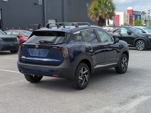 New 2026 Nissan Kicks SV w/ SV Premium Package FWD image 4